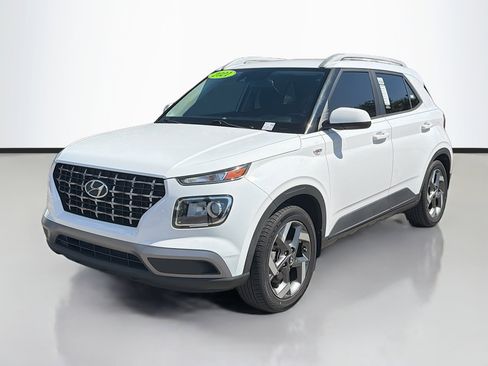 Used 2021 Hyundai Venue SEL image 7