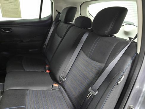 Used 2023 Nissan Leaf S FWD image 27