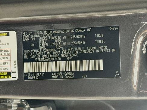 Used 2024 Lexus RX 350h w/ Cold Area Package AWD/4WD image 17