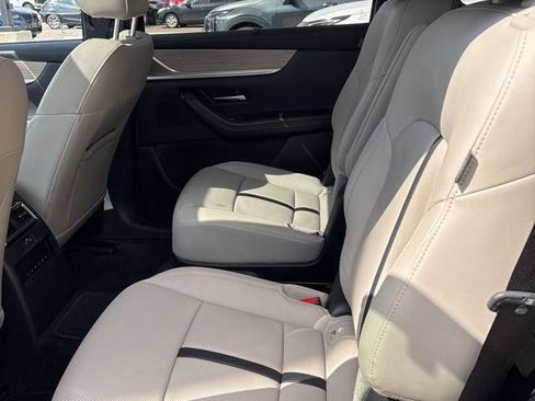 Used 2025 MAZDA CX-90 Plug-In Hybrid w/ Preferred AWD/4WD image 28