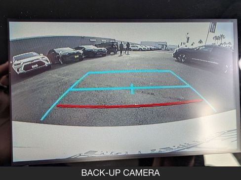 Used 2022 Toyota Prius LE image 20