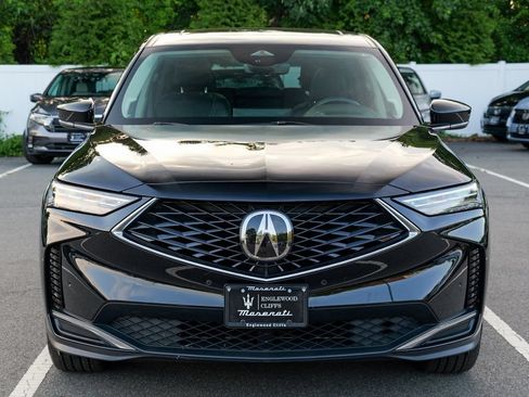 Used 2025 Acura MDX SH-AWD w/ Technology Package image 2
