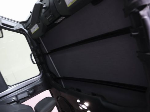 Used 2021 Jeep Wrangler Sport S image 4