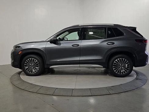 New 2026 Volkswagen Tiguan S AWD/4WD image 2