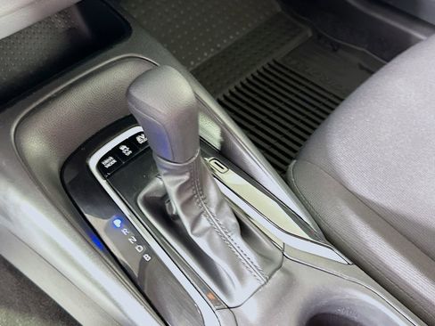 Used 2023 Toyota Corolla LE FWD image 17