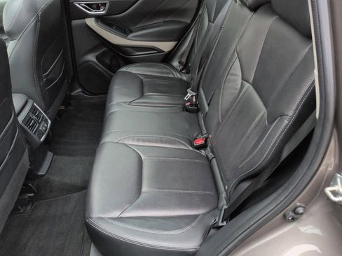 Used 2022 Subaru Forester Limited image 20