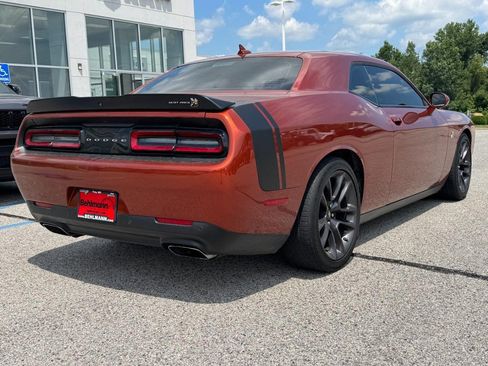 Used 2022 Dodge Challenger R/T Scat Pack w/ Plus Package RWD image 4