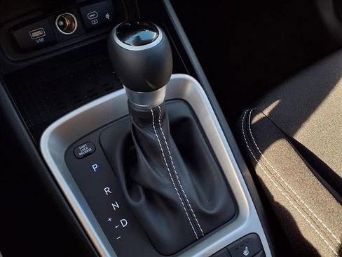 New 2026 Hyundai Venue SEL image 19