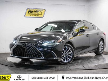 Used 2024 Lexus ES 350 w/ Accessory Package (Z2)