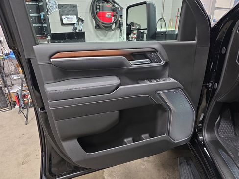 New 2026 GMC Sierra 2500 Denali w/ Technology Package image 27