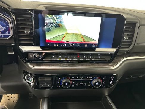 Used 2024 Chevrolet Silverado 1500 LTZ image 22