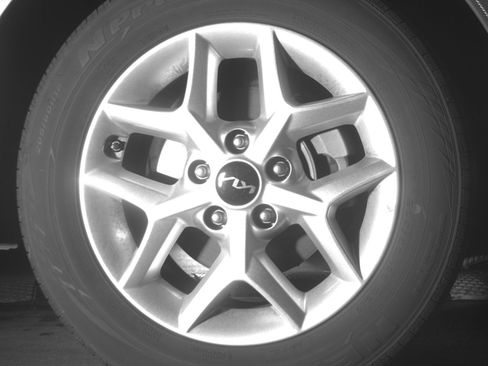 Used 2025 Kia Soul LX w/ LX Technology Package FWD image 13