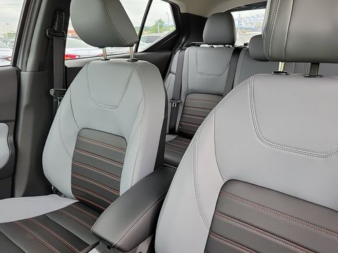 New 2024 Nissan Kicks SR w/ SR Premium Package image 14