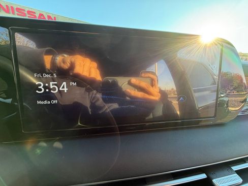 Used 2024 Hyundai Palisade Calligraphy image 28