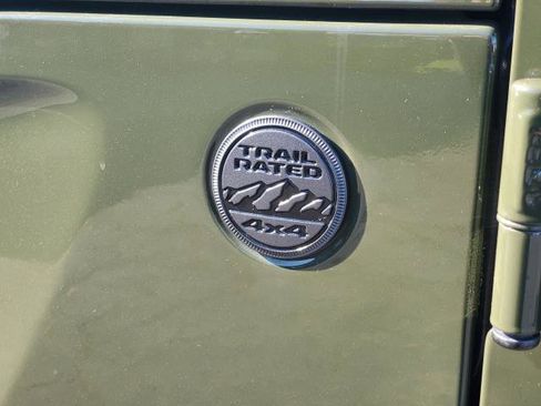 Used 2022 Jeep Wrangler Unlimited Sport image 27