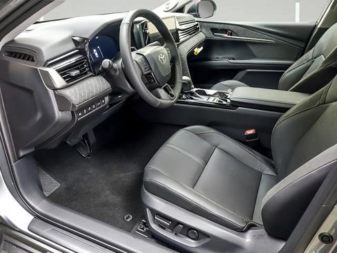 New 2026 Toyota Camry XLE image 10