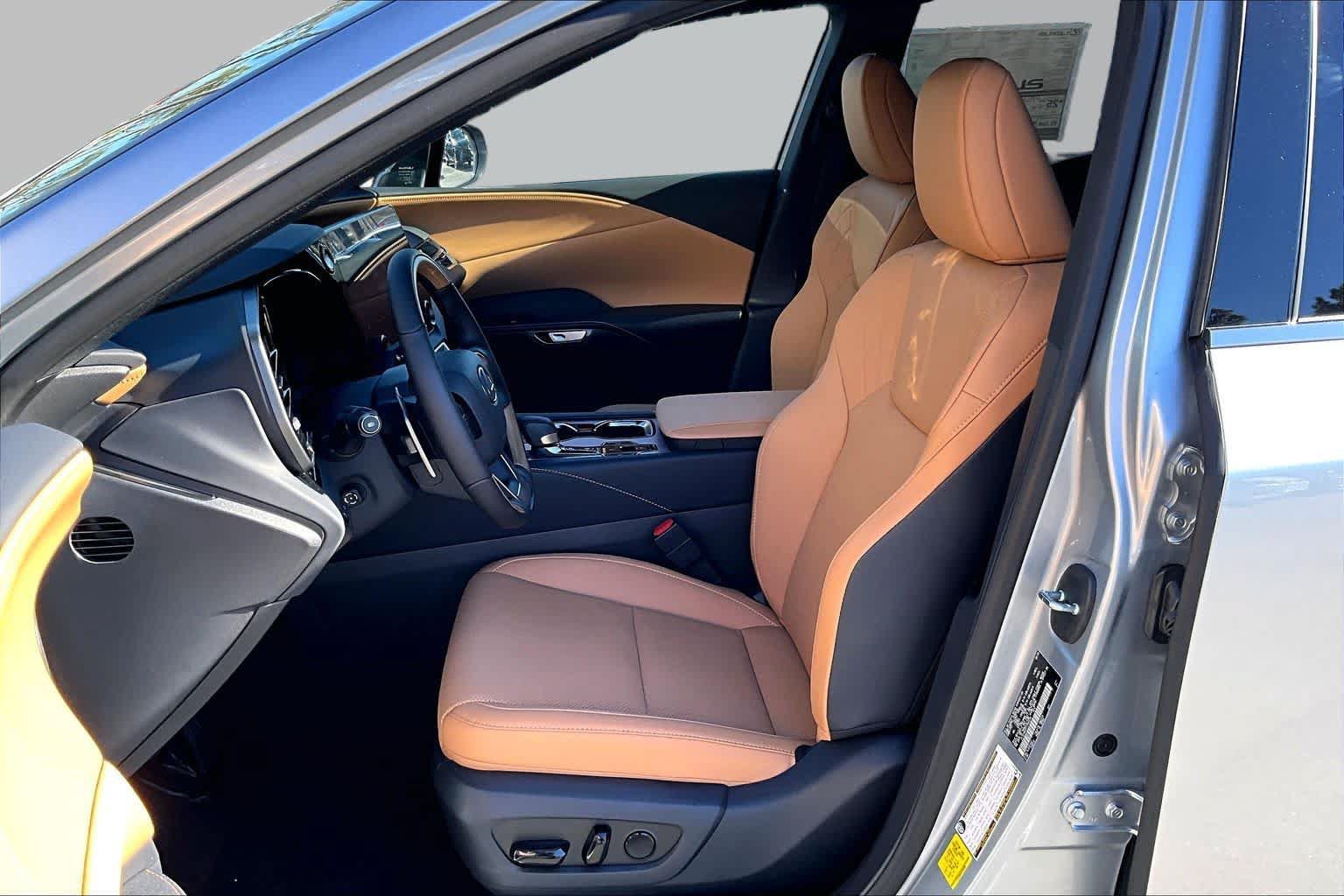 New 2026 Lexus RX 350 Premium w/ Accessory Package (Z1) FWD image 18