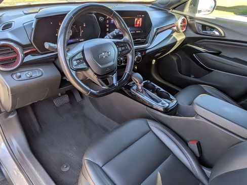 Used 2024 Chevrolet Trax RS w/ Driver Confidence Package image 18