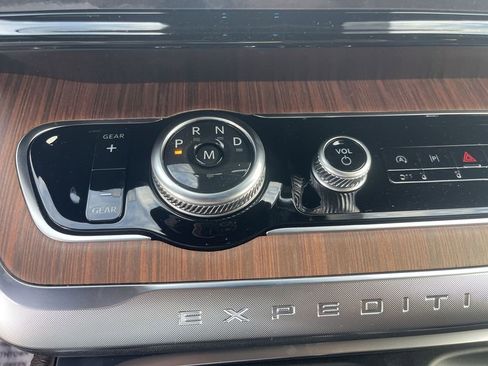 New 2026 Ford Expedition King Ranch AWD/4WD image 26