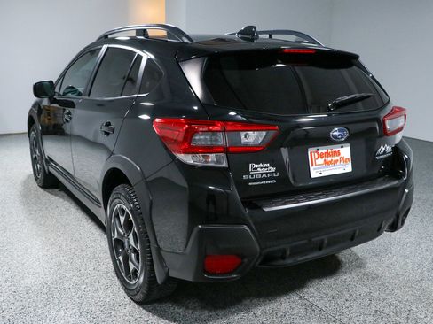 Used 2020 Subaru Crosstrek 2.0i Premium w/ Moonroof Package 1 AWD/4WD image 9