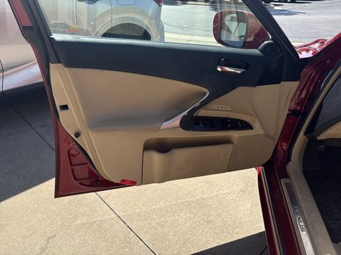Used 2006 Lexus IS 350 RWD image 14