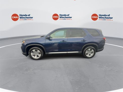 Certified 2025 Honda Pilot EX-L image 8