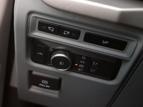 Used 2022 Ford F150 XLT w/ Equipment Group 302A High image 29