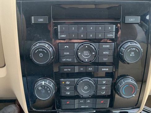 Used 2012 Ford Escape Limited image 6