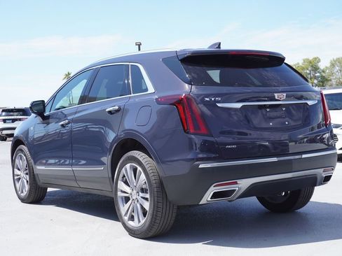 Used 2025 Cadillac XT5 Premium Luxury image 3