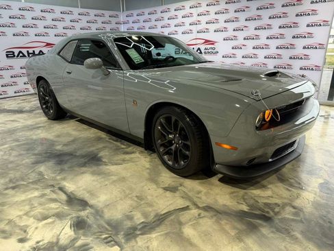 Used 2021 Dodge Challenger R/T Scat Pack w/ Driver Convenience Group image 4