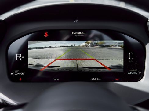 Used 2025 McLaren Artura Spider image 71