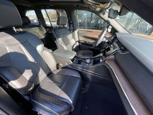 Used 2023 Jeep Grand Cherokee Summit w/ Advanced Protech Group IV image 14