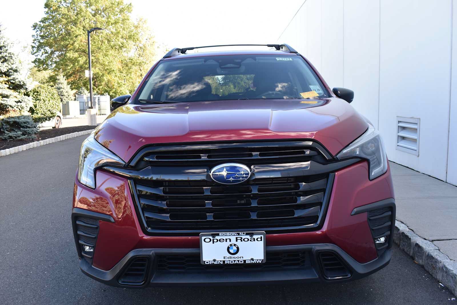 Used 2024 Subaru Ascent Onyx Edition AWD/4WD image 2
