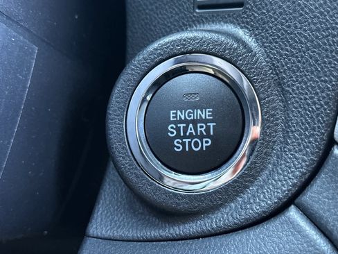 Certified 2025 Subaru Outback Limited w/ Popular Package #2 image 22