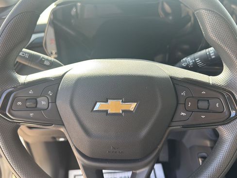 Used 2025 Chevrolet TrailBlazer LT image 11