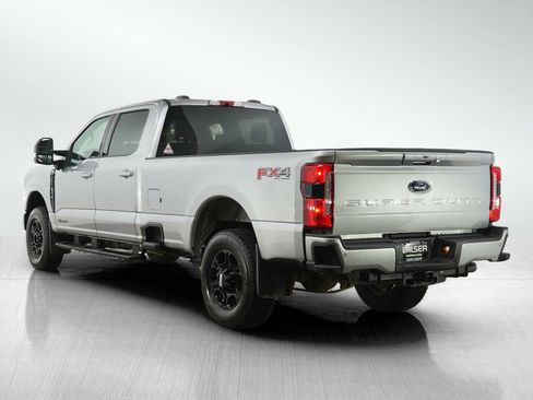 Used 2023 Ford F250 XLT w/ XLT Premium Package image 3