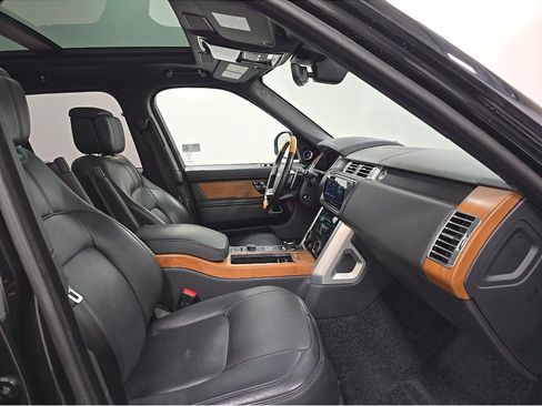 Used 2020 Land Rover Range Rover Autobiography AWD/4WD image 8
