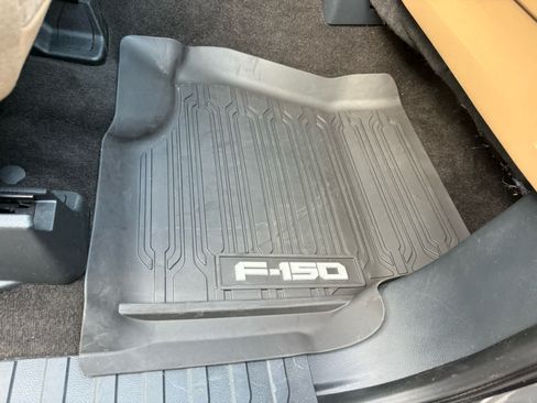 Used 2022 Ford F150 XLT w/ Bed Utility Package AWD/4WD image 9