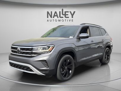 Used 2022 Volkswagen Atlas SE w/ Panoramic Sunroof Package