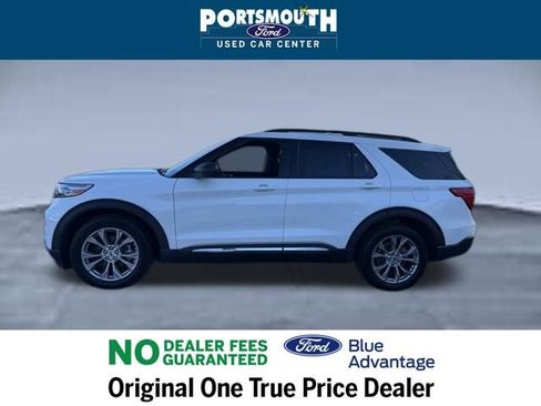 Certified 2022 Ford Explorer XLT w/ Equipment Group 202A image 2