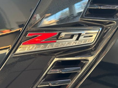 Used 2017 Chevrolet Corvette Z06 RWD image 15
