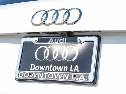 New 2025 Audi Q3 2.0T Premium image 11