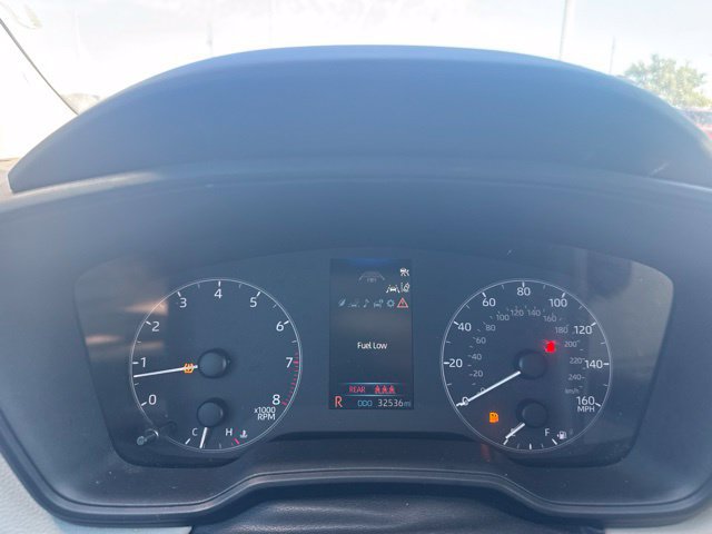 Used 2025 Toyota Corolla LE FWD image 14