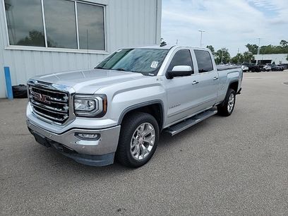 Used 2018 GMC Sierra 1500 SLT w/ SLT Premium Package