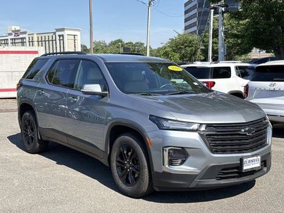 Used 2023 Chevrolet Traverse LS w/ Midnight/Sport Edition