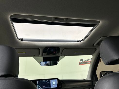 Used 2025 Hyundai Palisade Limited image 19