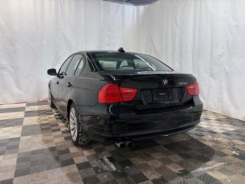 Used 2011 BMW 328i xDrive Sedan image 5