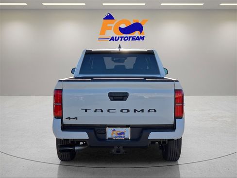 New 2026 Toyota Tacoma SR5 image 4
