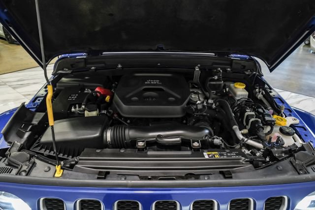 Used 2019 Jeep Wrangler Unlimited Sahara AWD/4WD image 48