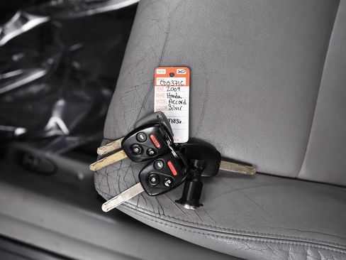 Used 2009 Honda Accord EX-L image 24